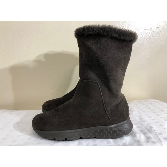 Skechers  Women's Casual Winter Warm Brown Suede Boots SN 14357 size US 7 EUR 37 - Picture 1 of 10